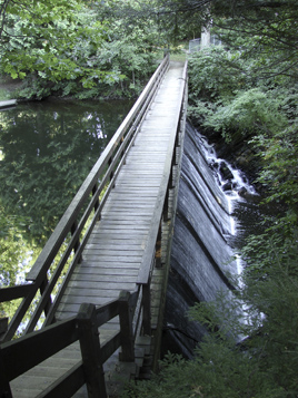 Foot bridge over Dam